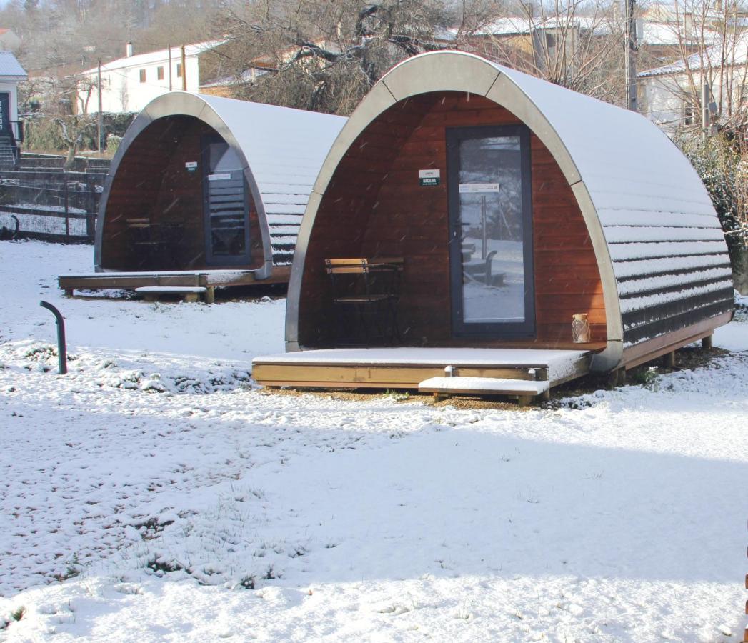 Hotel Glamping Hills Santa Comba de Rossas Exterior foto