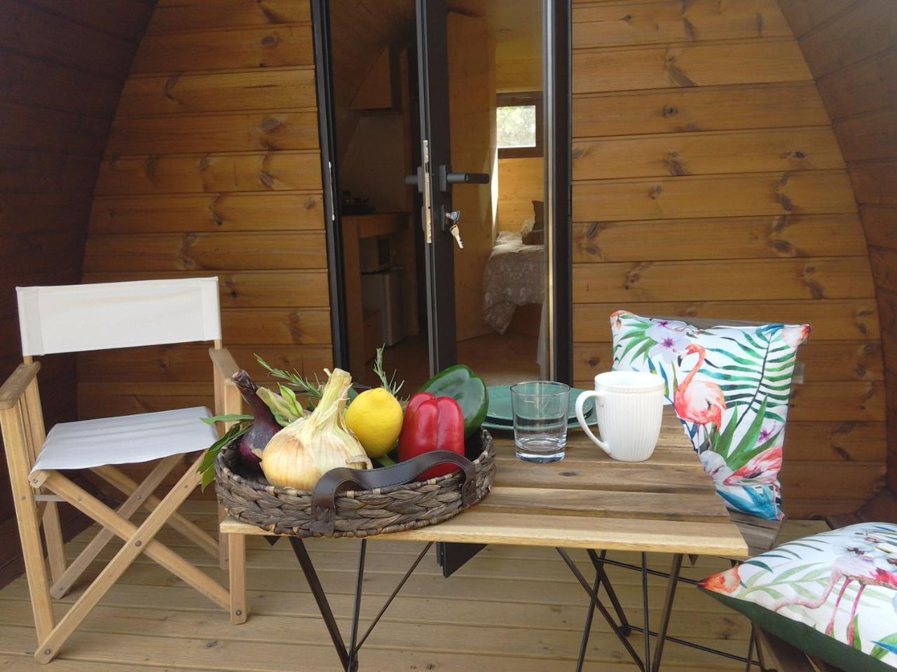 Hotel Glamping Hills Santa Comba de Rossas Exterior foto