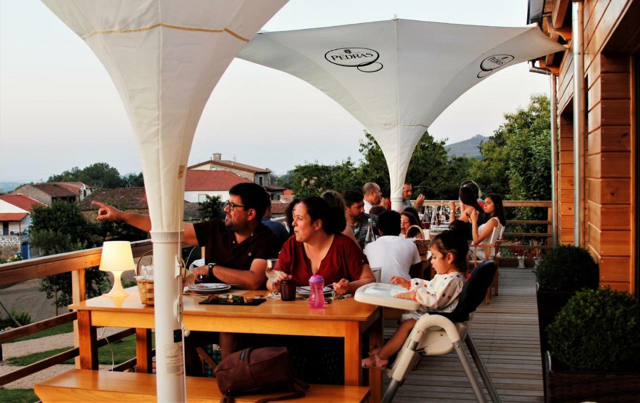 Hotel Glamping Hills Santa Comba de Rossas Exterior foto