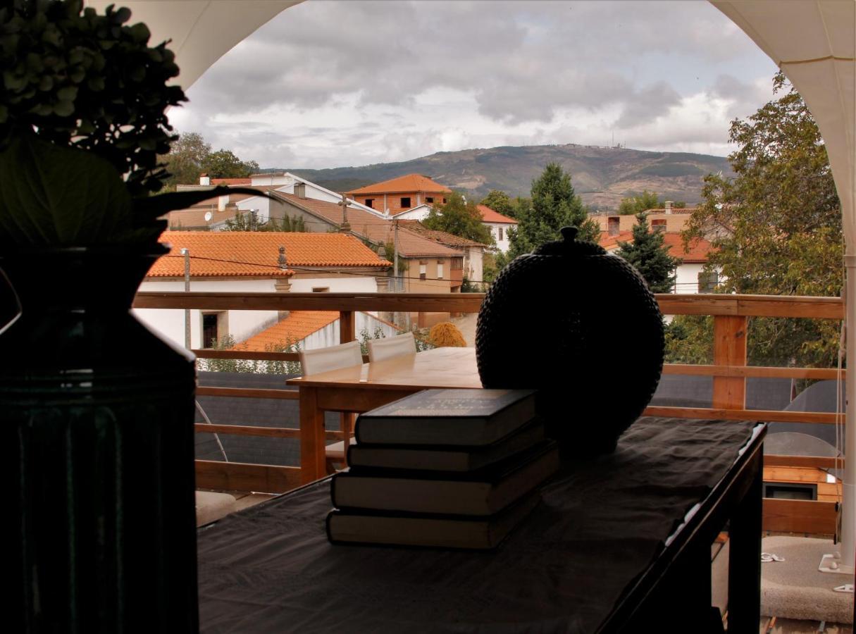 Hotel Glamping Hills Santa Comba de Rossas Exterior foto