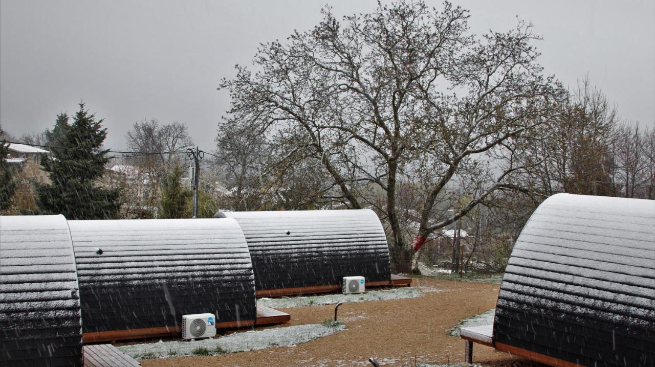 Hotel Glamping Hills Santa Comba de Rossas Exterior foto
